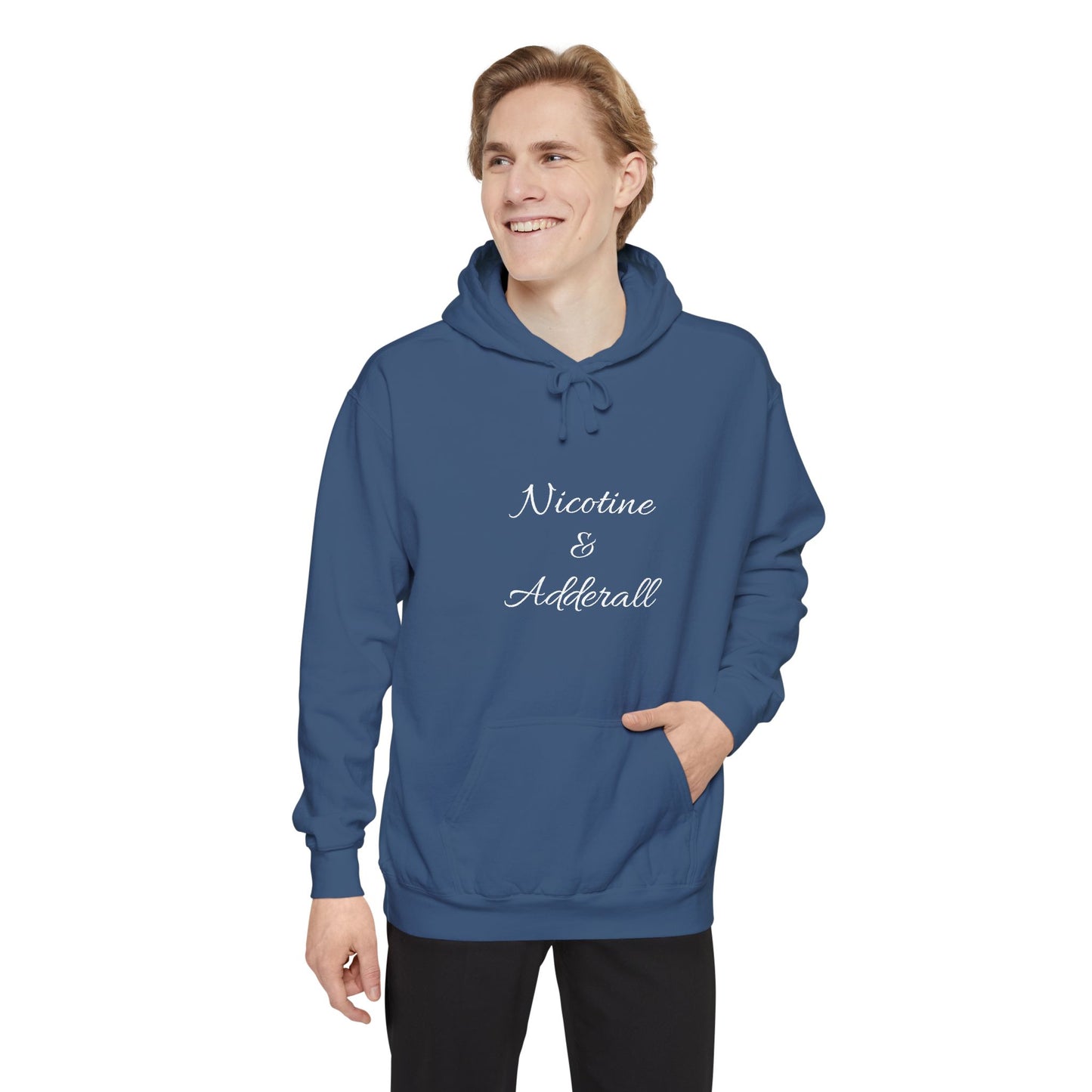 Nikotin & Adderall Kapuzenpullover – Minimalistischer ADHS Grafik-Pullover | Cove & Calm