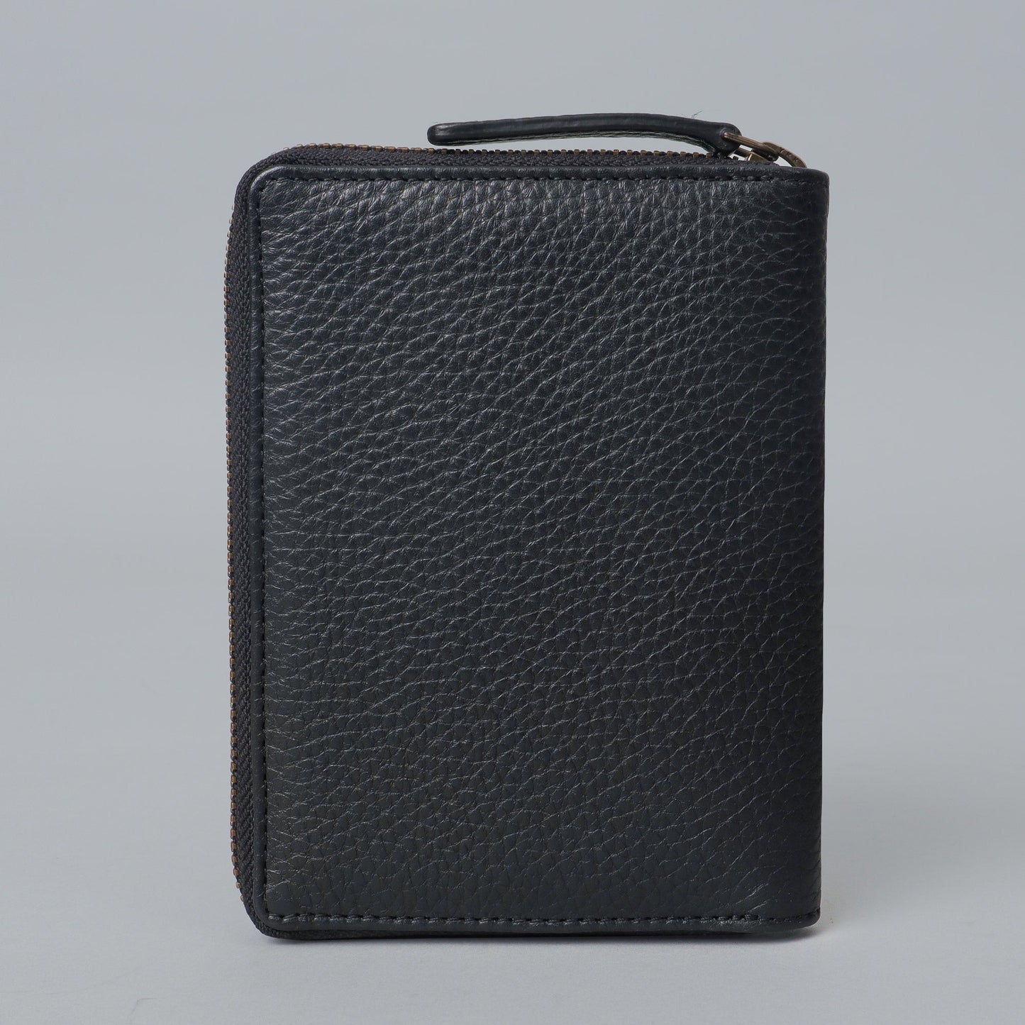 Atlas Passport Wallet