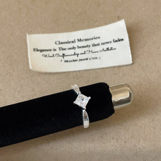 Lumière Ring in Silber