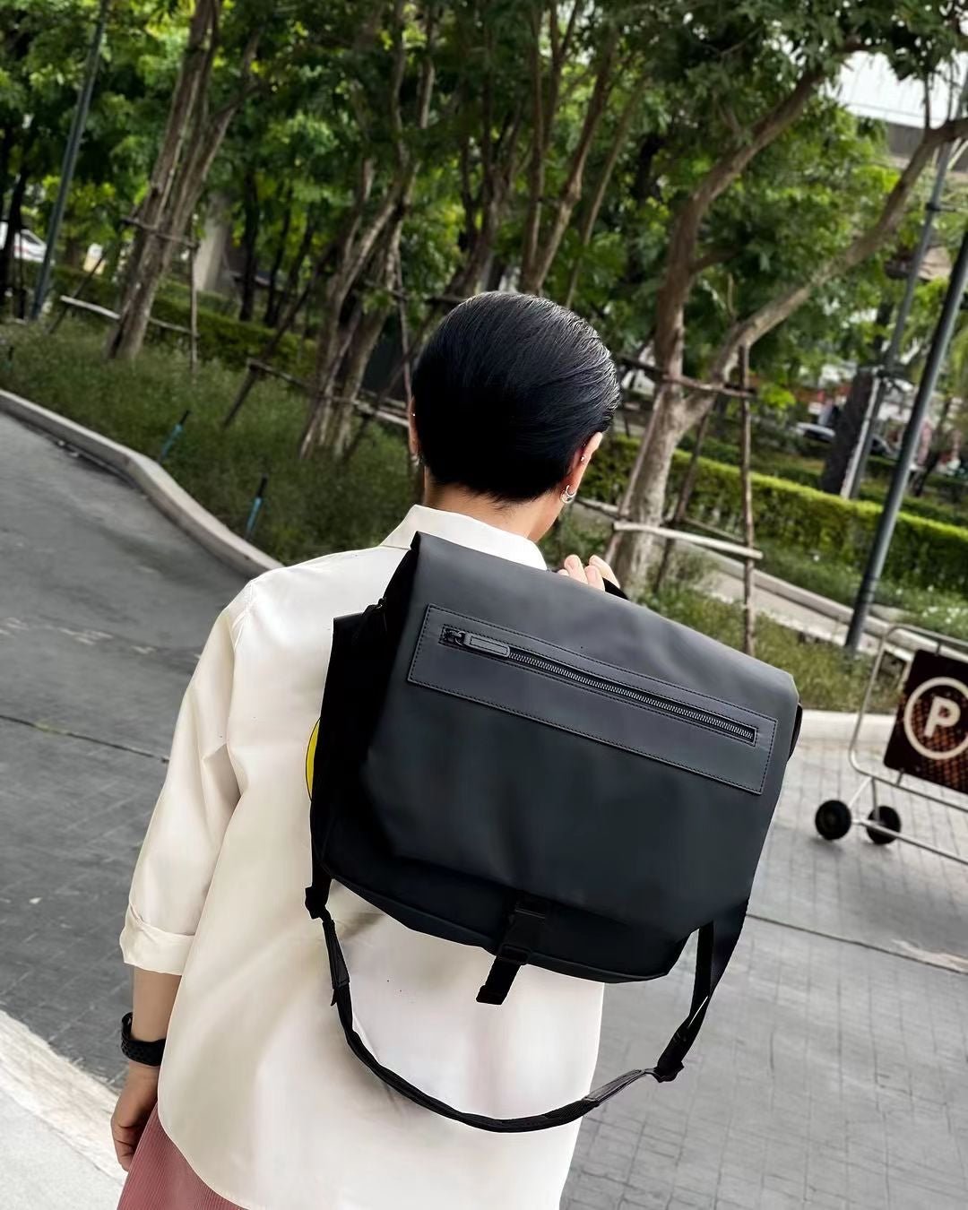 Slim Messenger