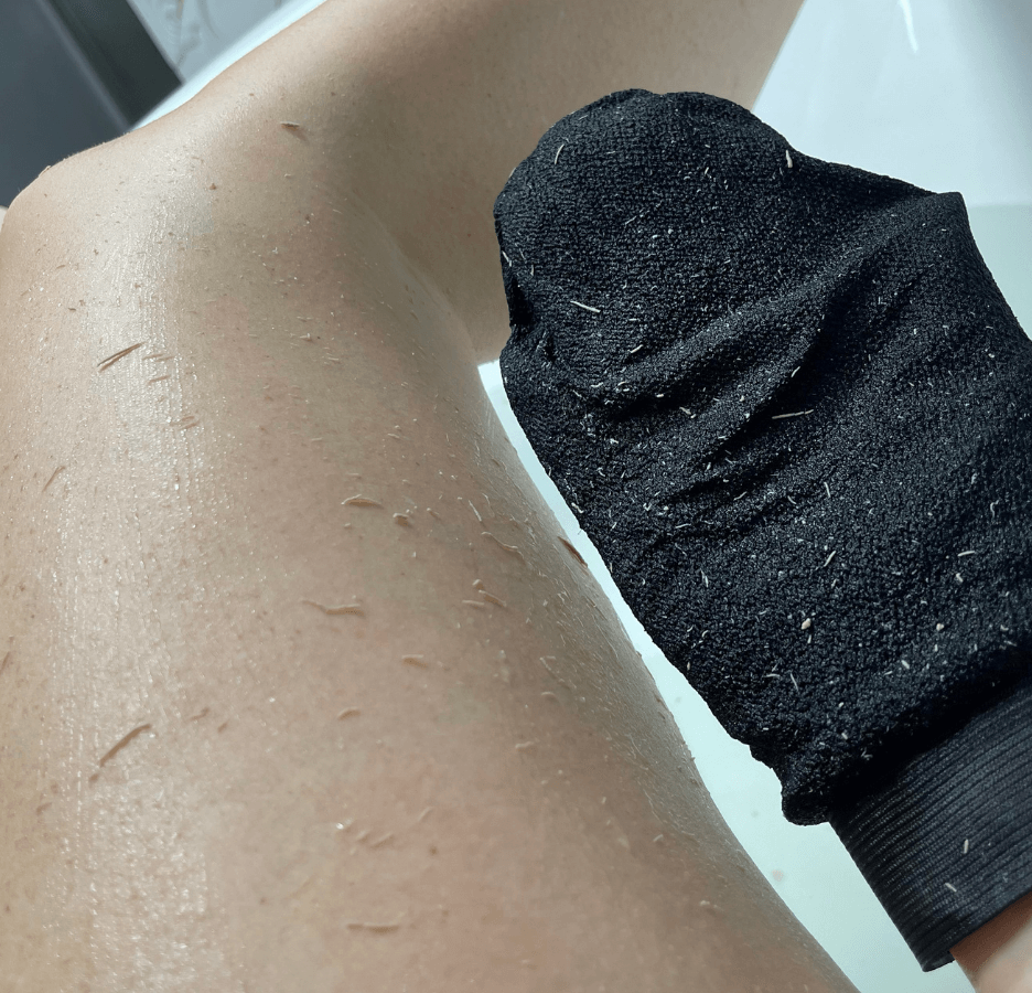 Wildpier™ Luxe Deep Exfoliating Glove and Bamboo Charcoal Konjac Sponge Bundle